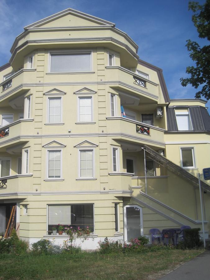Villa Renessans Охрид Экстерьер фото